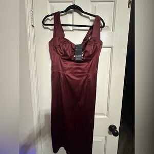 Couture for every body maroon dress